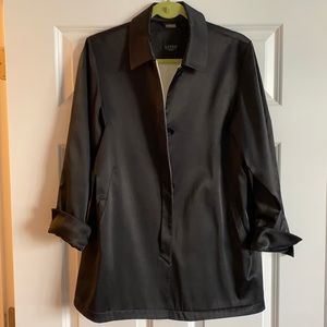Sanyo Sophisticated button down Shirt/Blazer/Throw-on